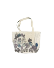 Cargar imagen en el visor de la galería, Bolso de seda rústica