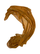 Cargar imagen en el visor de la galería, Echarpe de seda y lana