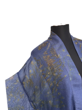Cargar imagen en el visor de la galería, Kimono de seda y lana